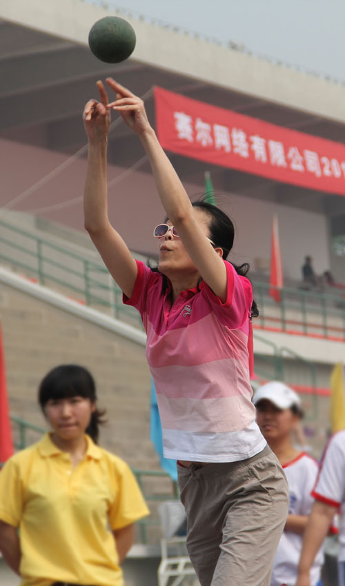 2011���˶���